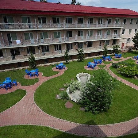 Olympica Hotel Ałma Ata Zewnętrze zdjęcie
