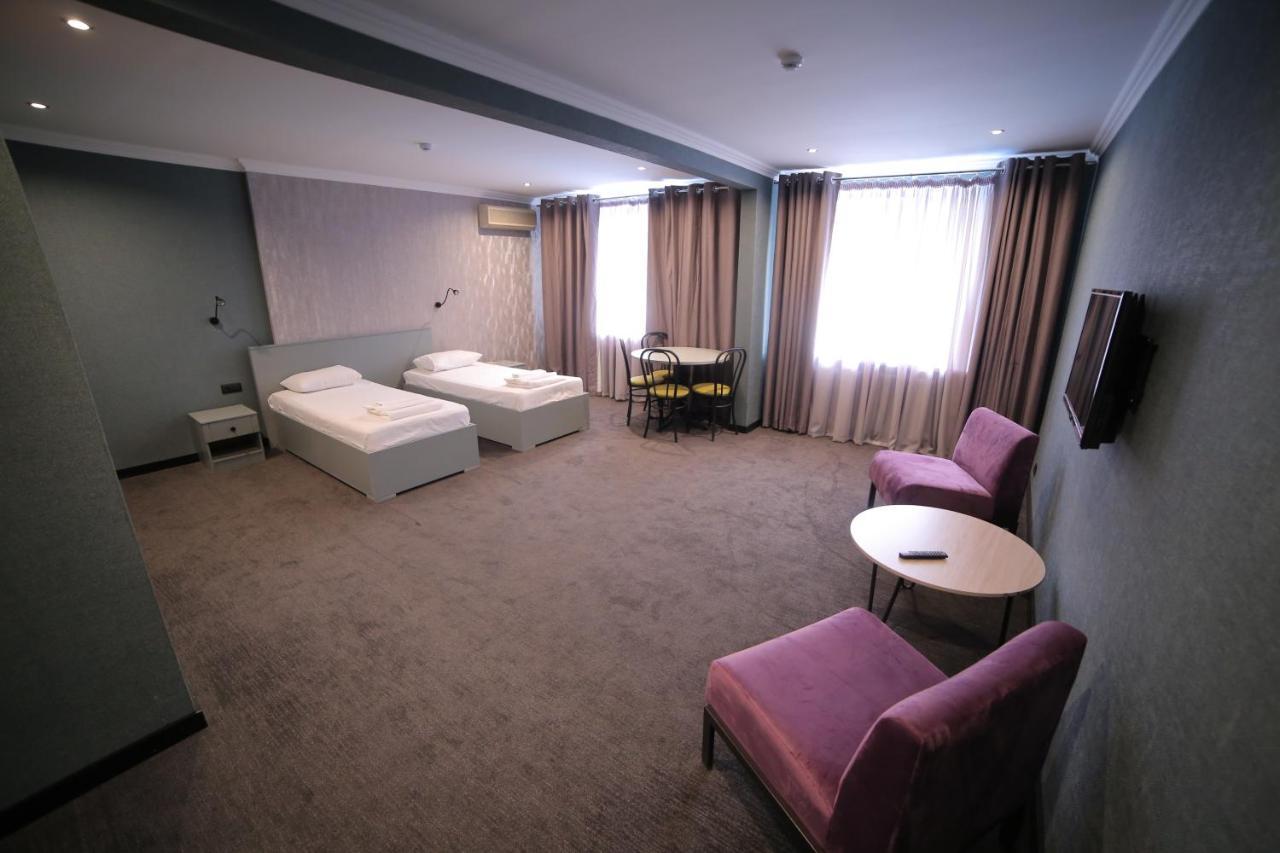 Olympica Hotel Ałma Ata Zewnętrze zdjęcie