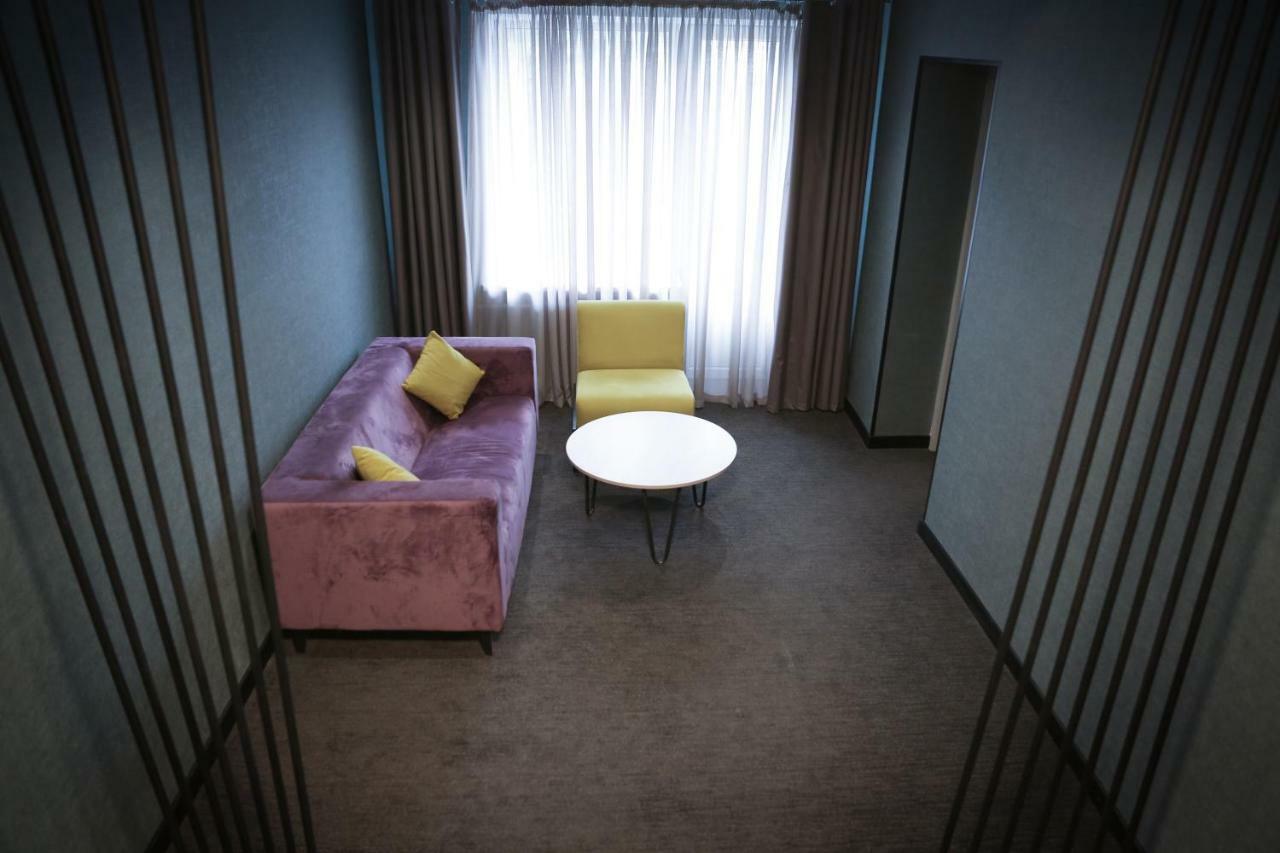 Olympica Hotel Ałma Ata Zewnętrze zdjęcie